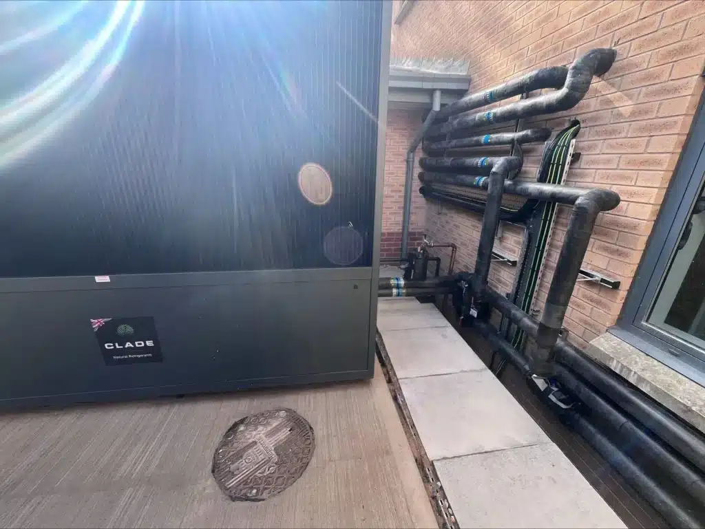 Heat pump working in winter